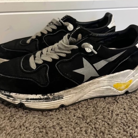 Golden gooses - Picture 3 of 3